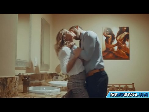 ❤️ Cuando una rubia tetona te seduce en un baño público ️❌ Video de porno en es.virtsextor.ru ❌️❤️❤️❤️❤️❤️❤️❤️
